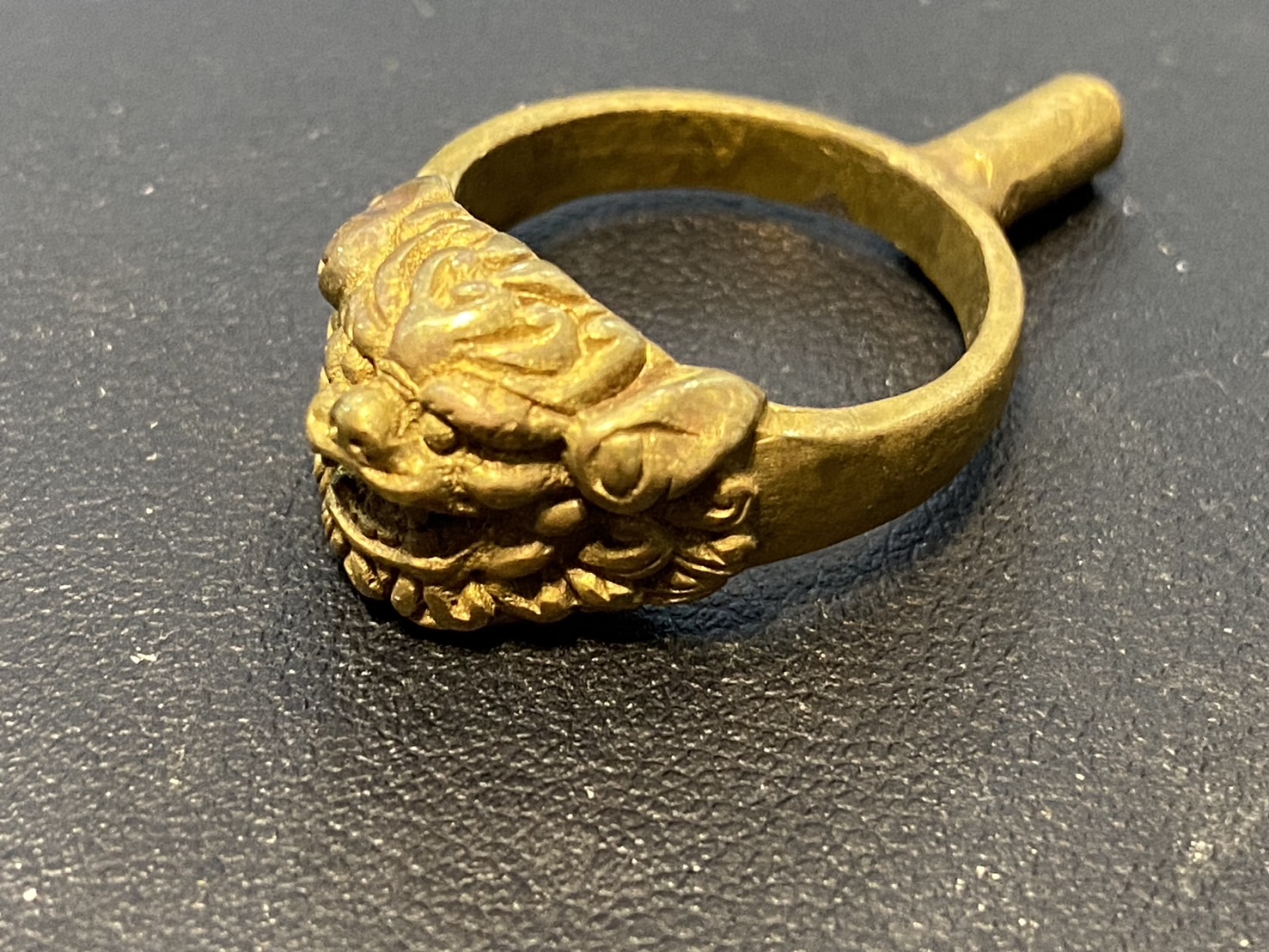 銀飾戒指生產,銅製戒指生產案例-台灣銀飾工廠,台北銀飾工廠,新北銀飾工廠,銅飾工廠,台北銀飾生產,銅銀飾品製做,飾品鑄造,銅零件鑄造,銀零件鑄造,筆配件打版,飾品量產鑄造,擺飾專業打版,銀飾戒指生產,銀飾項鍊生產,銀飾配件訂製,銀飾工廠推薦,巧美信飾品工藝5