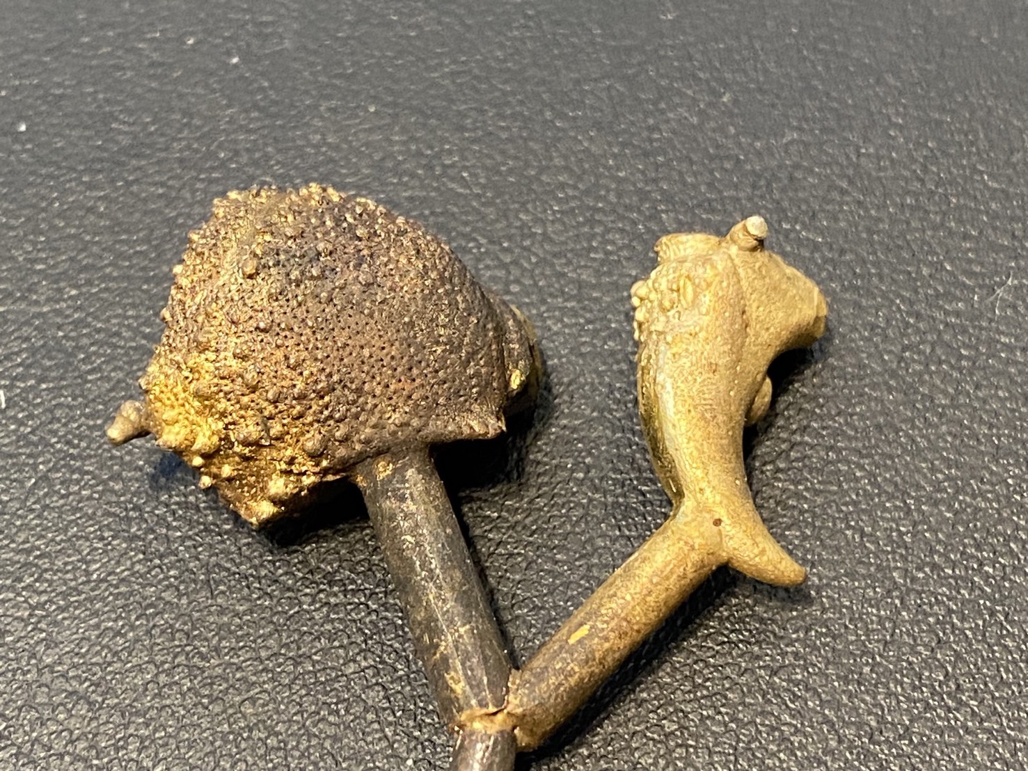 銀製擺件,銅製擺件生產案例-台灣銀飾工廠,台北銀飾工廠,新北銀飾工廠,銅飾工廠,台北銀飾生產,銅銀飾品製做,飾品鑄造,銅零件鑄造,銀零件鑄造,筆配件打版,飾品量產鑄造,擺飾專業打版,銀飾戒指生產,銀飾項鍊生產,銀飾配件訂製,銀飾工廠推薦,巧美信飾品工藝11