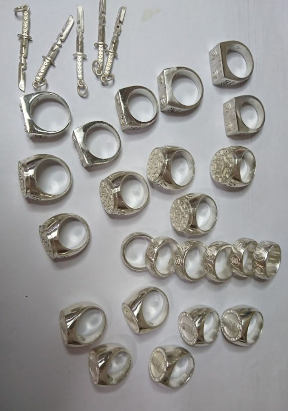 飾品工廠生產案例-台灣銀飾工廠,台北銀飾工廠,新北銀飾工廠,銅飾工廠,台北銀飾生產,銅銀飾品製做,飾品鑄造,銅零件鑄造,銀零件鑄造,筆配件打版,飾品量產鑄造,擺飾專業打版,銀飾戒指生產,銀飾項鍊生產,銀飾配件訂製,銀飾工廠推薦,巧美信飾品工藝14