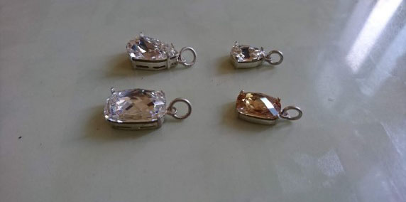 飾品工廠生產案例-台灣銀飾工廠,台北銀飾工廠,新北銀飾工廠,銅飾工廠,台北銀飾生產,銅銀飾品製做,飾品鑄造,銅零件鑄造,銀零件鑄造,筆配件打版,飾品量產鑄造,擺飾專業打版,銀飾戒指生產,銀飾項鍊生產,銀飾配件訂製,銀飾工廠推薦,巧美信飾品工藝27